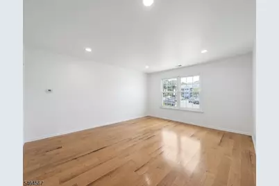 1013 Waterford Dr, Edison Twp., NJ 08817 - Photo 16