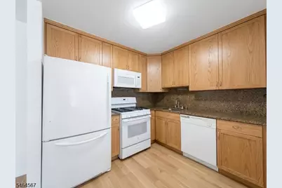 1013 Waterford Dr, Edison Twp., NJ 08817 - Photo 12