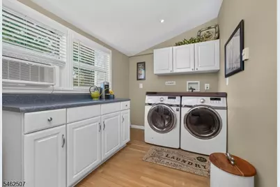 3 Galloping Hill Rd, Clinton Township, NJ 08833 - Photo 6