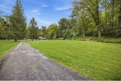 161 Pequest Rd, Green Township, NJ 07821 - Photo 6