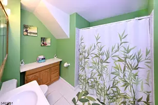 69 8th Ave, Hawthorne, NJ 07506 - Photo 12