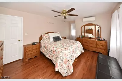 69 8th Ave, Hawthorne, NJ 07506 - Photo 14