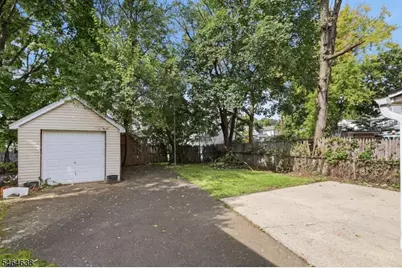 9 Watson Ave, West Orange Township, NJ 07052 - Photo 22