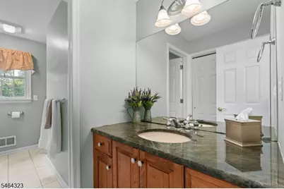 10 Berkshire Way, Holland Township, NJ 08848 - Photo 28