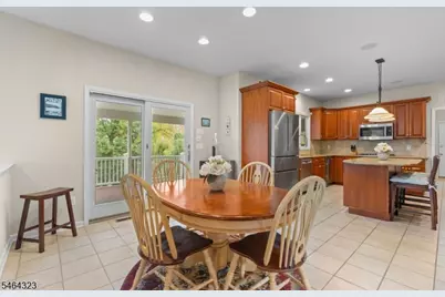 10 Berkshire Way, Holland Township, NJ 08848 - Photo 10