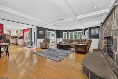 5 Campbells Brook Rd, Readington, NJ 08889 - Photo 4