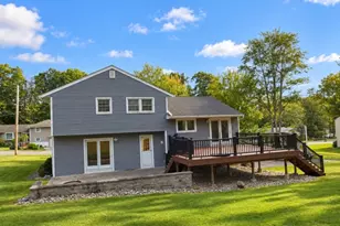 7 Crossbrook Ln, West Caldwell, NJ 07006 - Photo 2