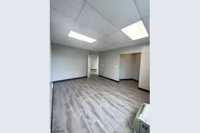 2040 Millburn Ave, Maplewood, NJ 07040 - Photo 2