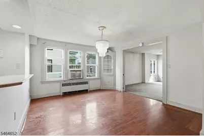 82 Berkshire Pl, Irvington, NJ 07111 - Photo 6