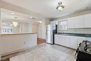 82 Berkshire Pl, Irvington, NJ 07111 - Photo 10