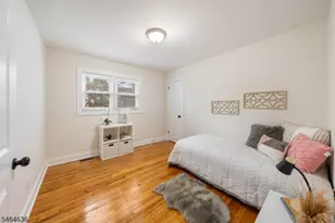28 Taranto Ct, Maplewood, NJ 07040 - Photo 8