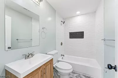 28 Taranto Ct, Maplewood, NJ 07040 - Photo 30