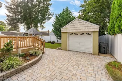 2015 Mountain Ave, Scotch Plains Township, NJ 07076 - Photo 42