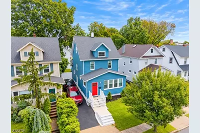 419 Locust St, Roselle Park, NJ 07204 - Photo 2