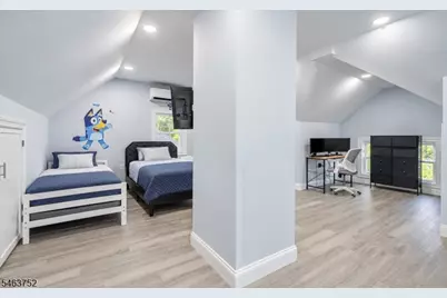 419 Locust St, Roselle Park, NJ 07204 - Photo 30