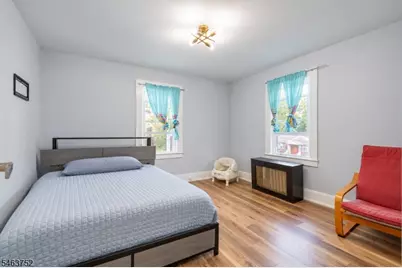 419 Locust St, Roselle Park, NJ 07204 - Photo 24