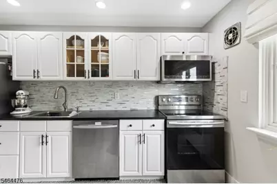 86B Troy Dr #B, Springfield, NJ 07081 - Photo 6