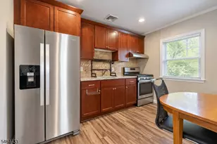 16 Lincoln St, Morristown, NJ 07960 - Photo 14