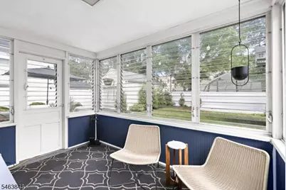 241 Hawthorne St, Scotch Plains Township, NJ 07076 - Photo 18