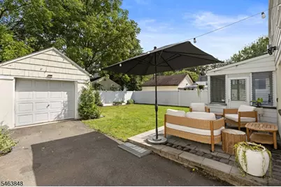 241 Hawthorne St, Scotch Plains Township, NJ 07076 - Photo 20