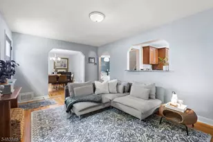 241 Hawthorne St, Scotch Plains Township, NJ 07076 - Photo 4