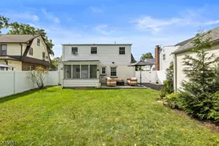 241 Hawthorne St, Scotch Plains Township, NJ 07076 - Photo 24