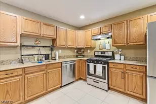 9 Ferndale la, Hardyston Township, NJ 07419 - Photo 8