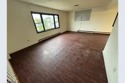 43 Hope St, Lodi, NJ 07644 - Photo 2