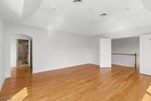 1000 Sunny Slope Dr, Mountainside, NJ 07092 - Photo 32