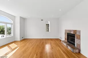 1000 Sunny Slope Dr, Mountainside, NJ 07092 - Photo 6