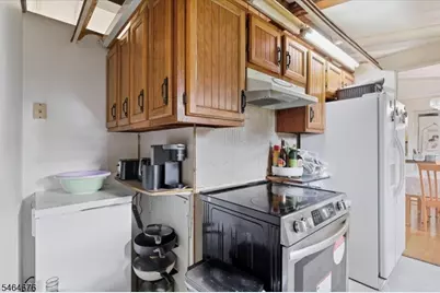 25 W Asbury Anderson Rd, Washington Township, NJ 08827 - Photo 14