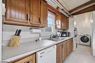 25 W Asbury Anderson Rd, Washington Township, NJ 08827 - Photo 12