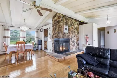 25 W Asbury Anderson Rd, Washington Township, NJ 08827 - Photo 8