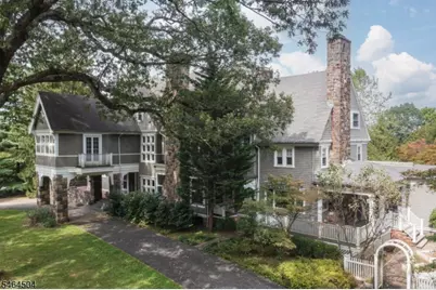 17 Three Gables Rd, Morris Township, NJ 07960 - Photo 2