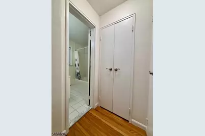 605 Grove St #E10, Clifton, NJ 07013 - Photo 24