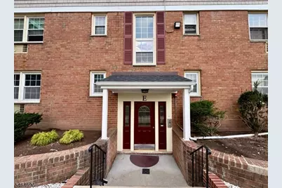 605 Grove St #E10, Clifton, NJ 07013 - Photo 2