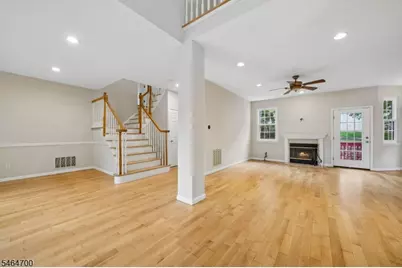 4 Revere Dr, Bernards Township, NJ 07920 - Photo 8