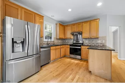 4 Revere Dr, Bernards Township, NJ 07920 - Photo 6
