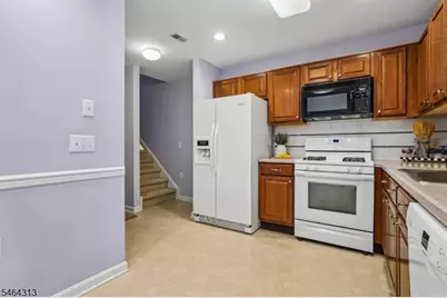 153 Merry Ln., Hillsborough Township, NJ 08844 - Photo 16