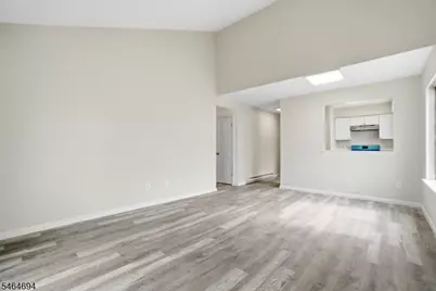 66 Mountain Ct #66, Bedminster Township, NJ 07921 - Photo 4