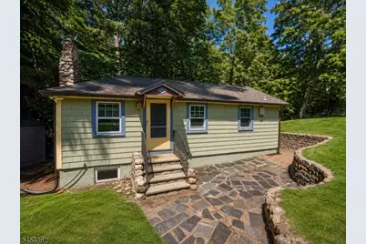 12 Cook Ln, Verona, NJ 07044 - Photo 1