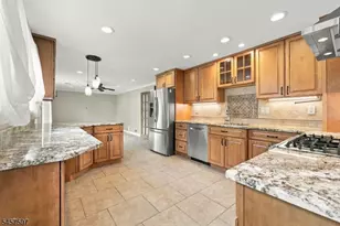 13 Nottingham Way, Hillsborough Township, NJ 08844 - Photo 14