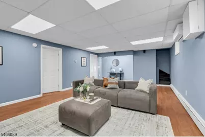 21 McGuire St, Woodbridge Township, NJ 08840 - Photo 18
