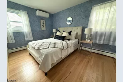 21 McGuire St, Woodbridge Township, NJ 08840 - Photo 30