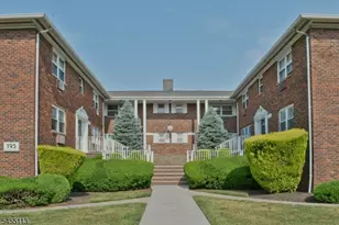 195 N Beverwyck Rd, Parsippany, NJ 07034 - Photo 10