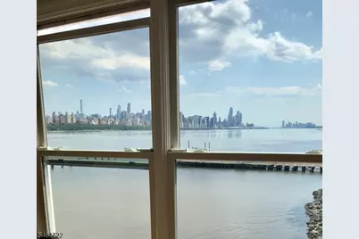 320 The Promenade #320, Edgewater, NJ 07020 - Photo 28