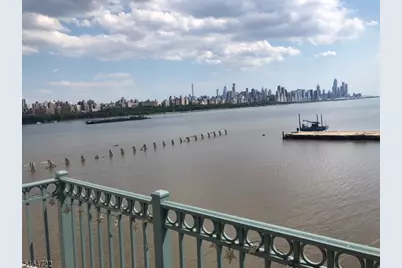 320 The Promenade #320, Edgewater, NJ 07020 - Photo 26