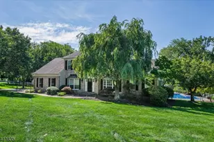 9 Tracey Ln, Mount Olive, NJ 07828 - Photo 18
