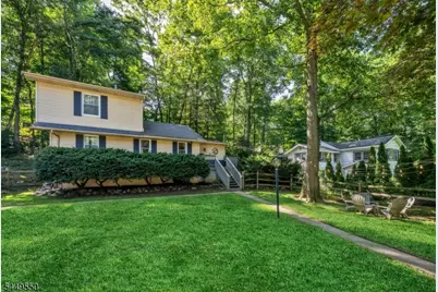 48 Dunham Rd, West Milford, NJ 07421 - Photo 6