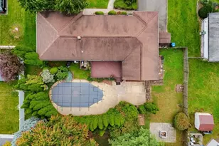77 Schwin Dr, Clark Township, NJ 07066 - Photo 44